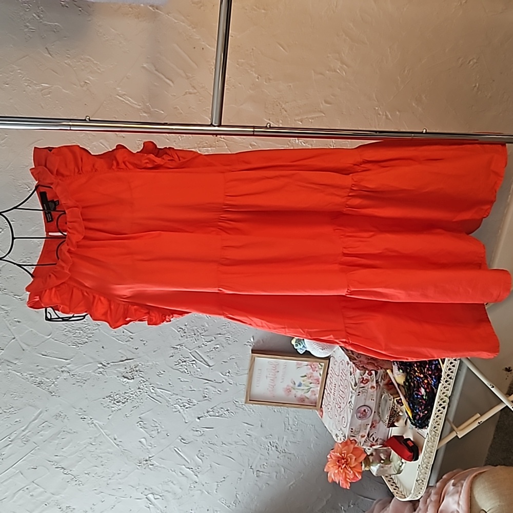 Maggie London Woman cotton dress. Size 14W.
